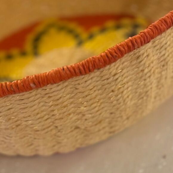 NWOT Handmade in Mexico Round Decorative Basket-14.5 diameter x 5 high - Picture 2 of 3